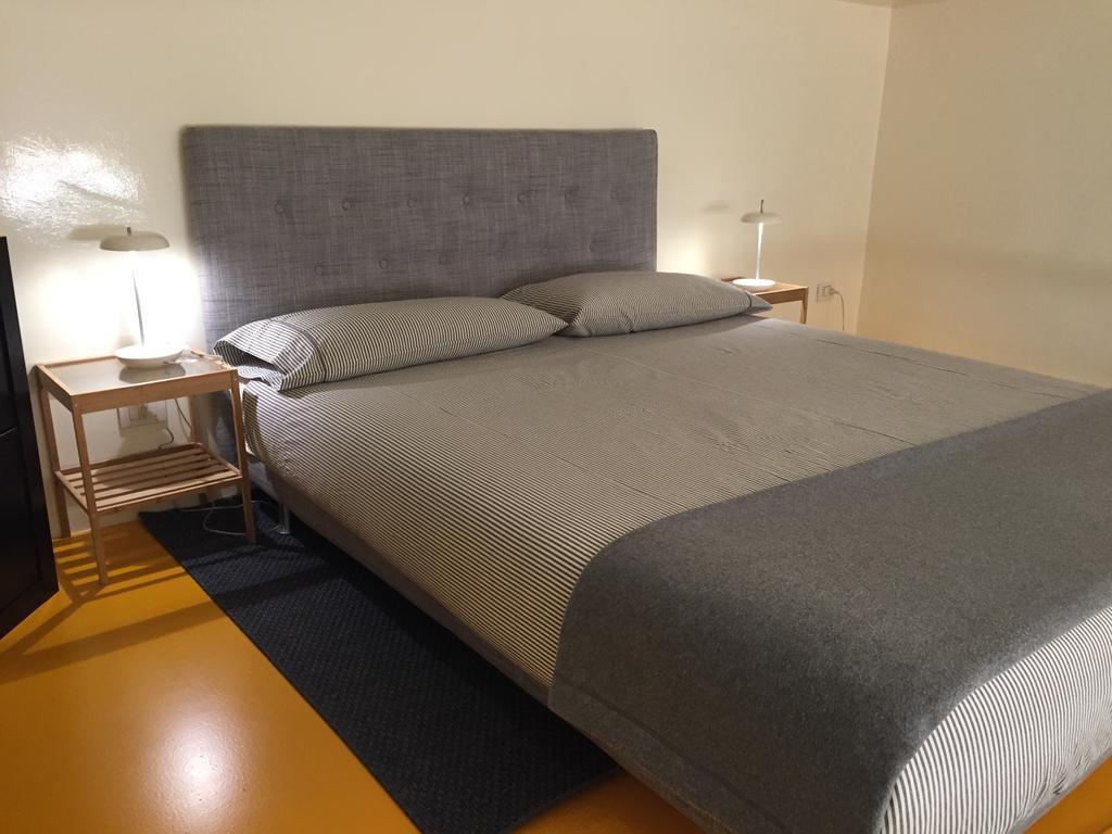 Apartamento Duomo House Milán Habitación foto